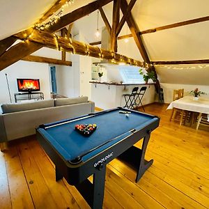 Down Town Spacious Loft With Private Parking